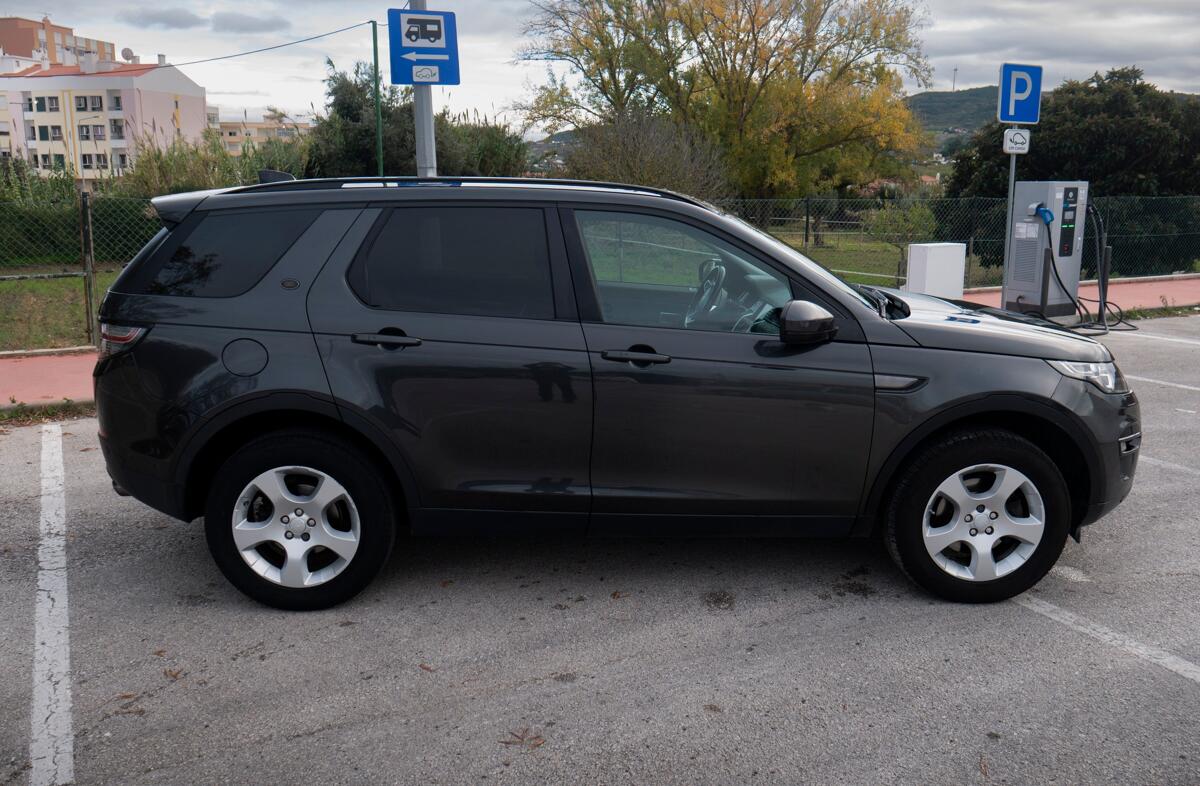 LAND ROVER Discovery S.2.0 TD4 SE