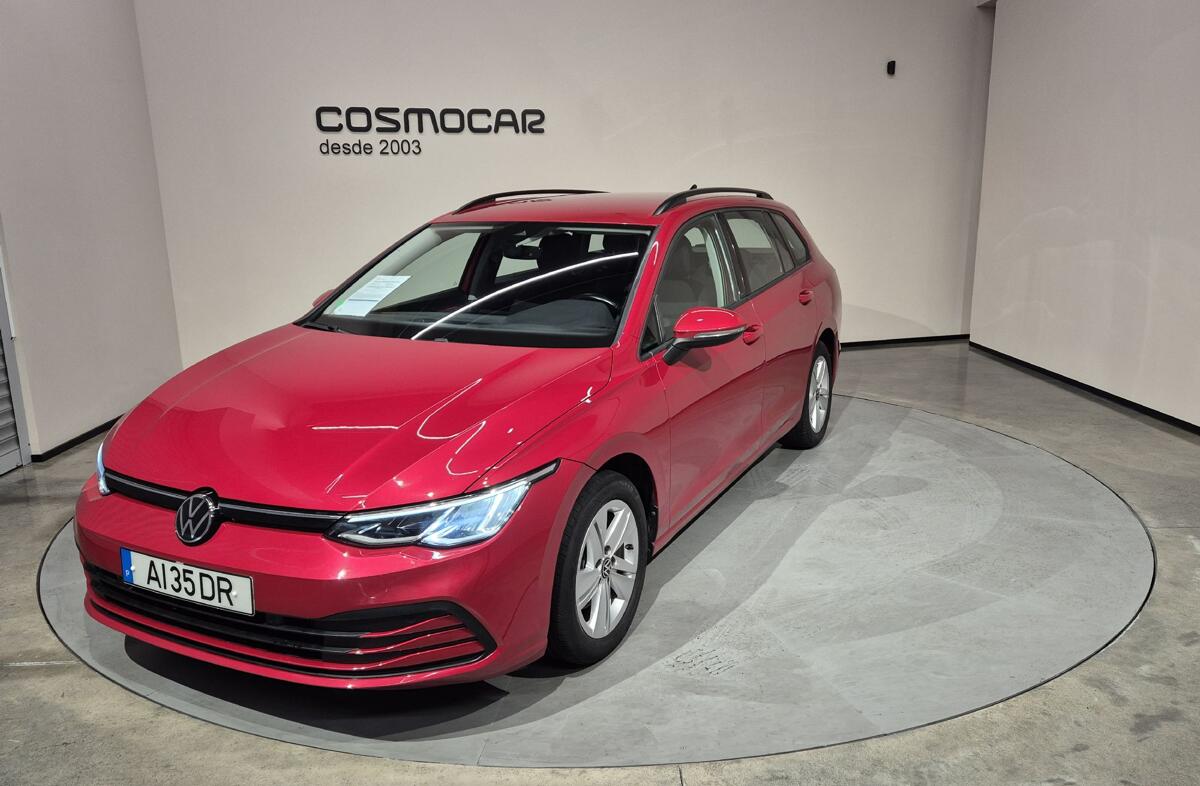 VOLKSWAGEN Golf 1.5 TSI Life