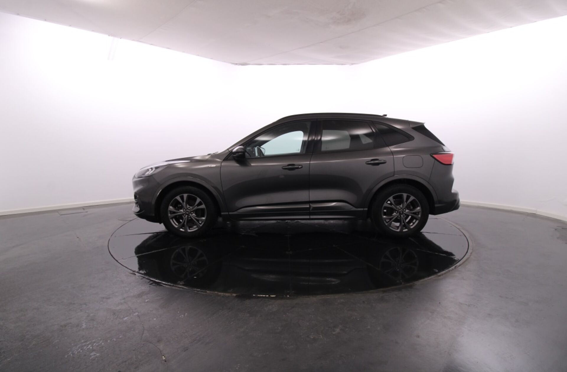 FORD Kuga 1.5 TDCi EcoBlue ST-Line