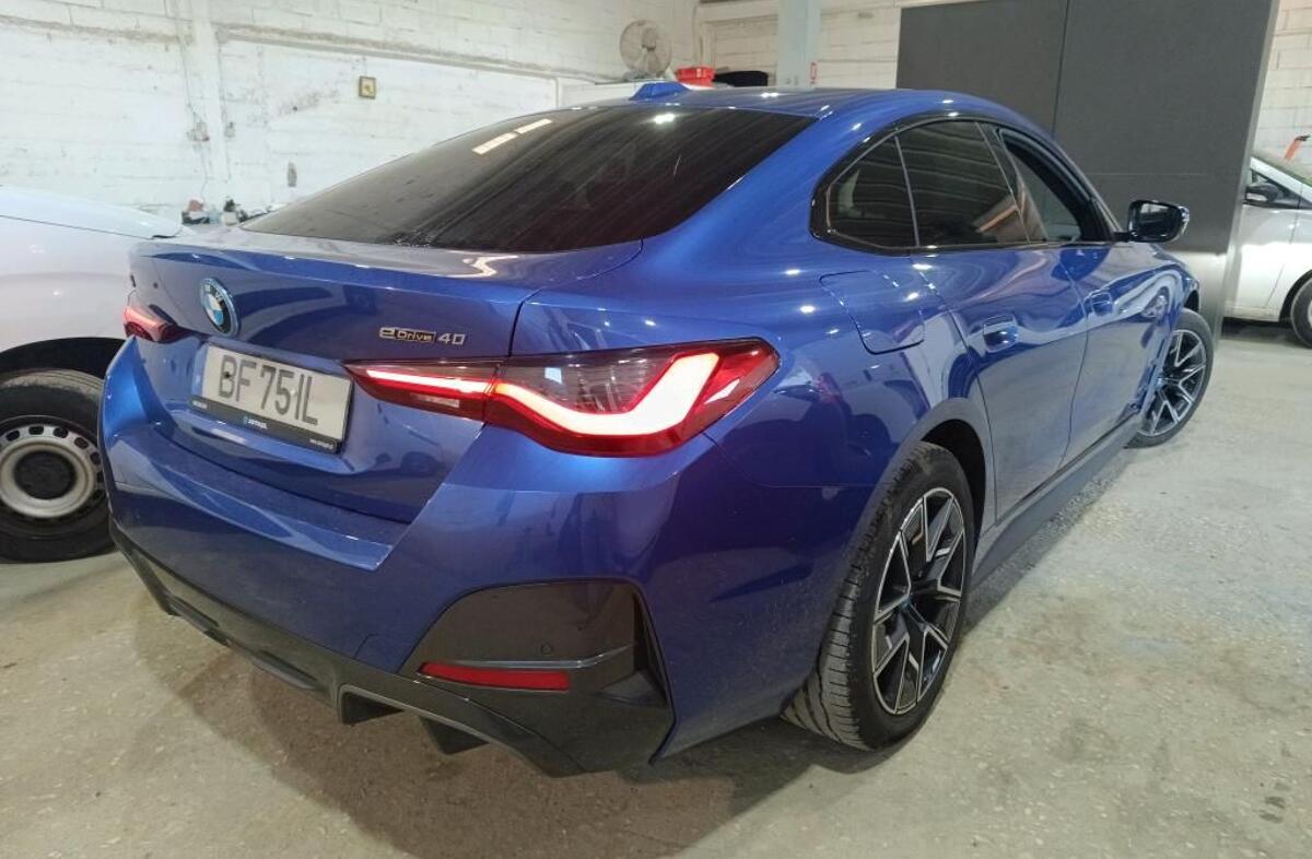 BMW i4 eDrive40 Pack Desportivo M