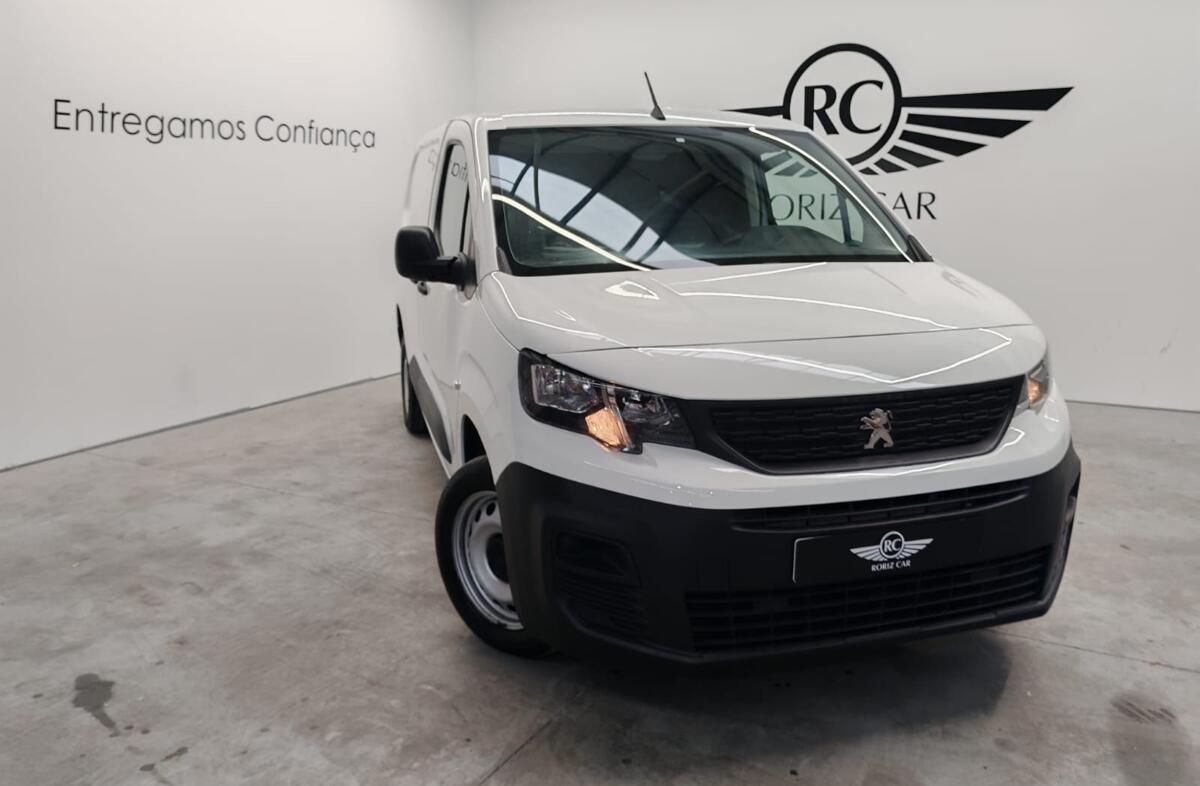 PEUGEOT Partner 1.5 BlueHDi Premium Longa