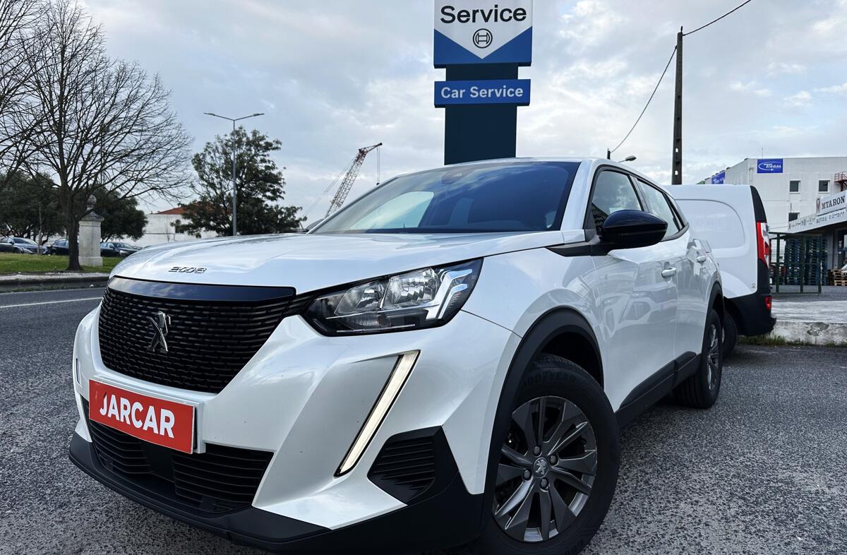 PEUGEOT 2008 1.5 BlueHDi Active Pack EAT8