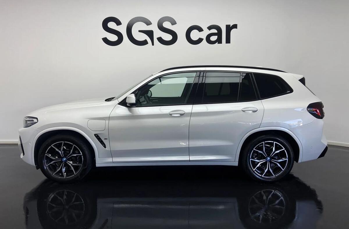 BMW X3 30 e xDrive Pack Desportivo M