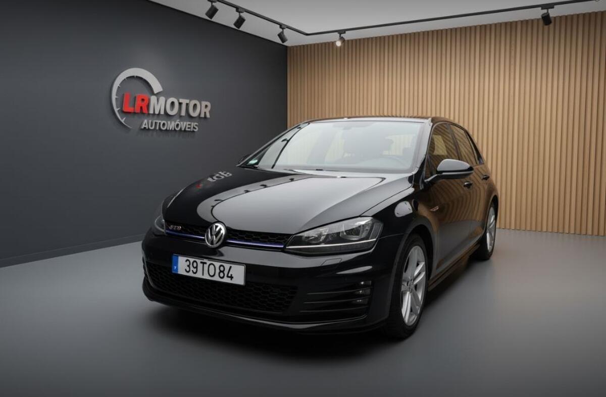 VOLKSWAGEN Golf 2.0 TDi GTD