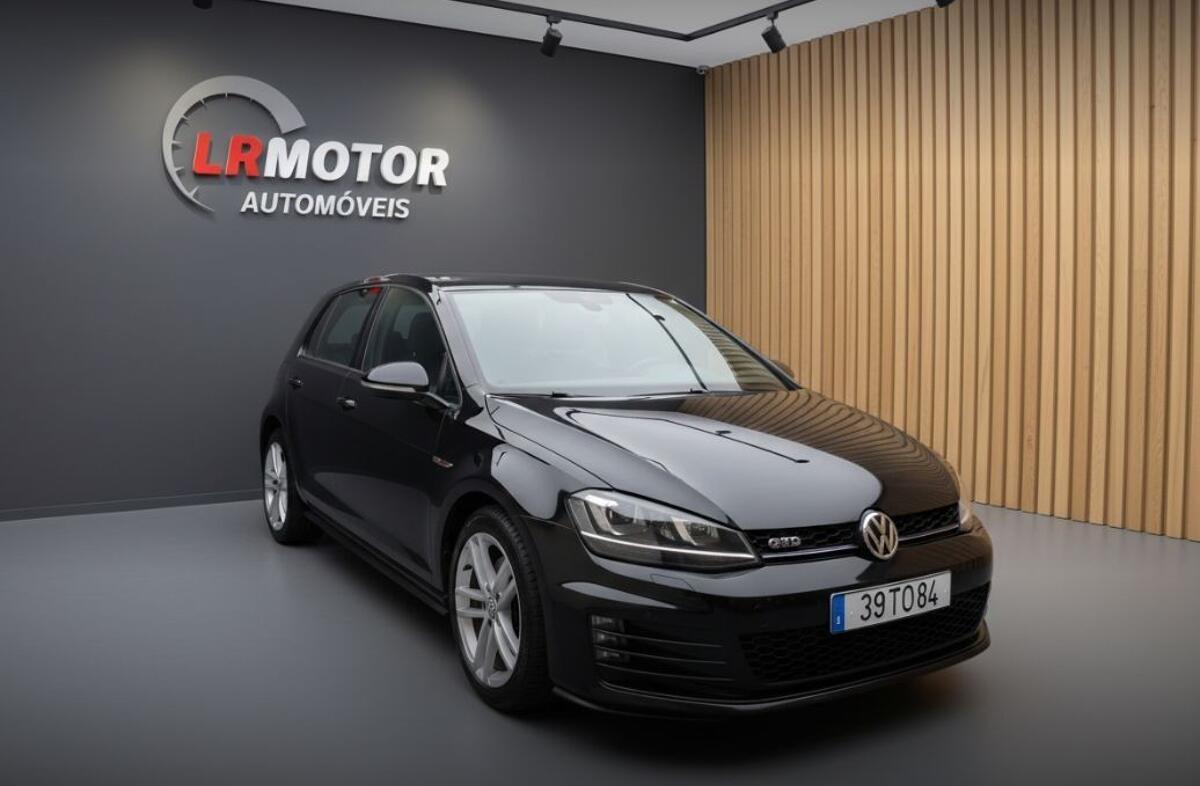 VOLKSWAGEN Golf 2.0 TDi GTD