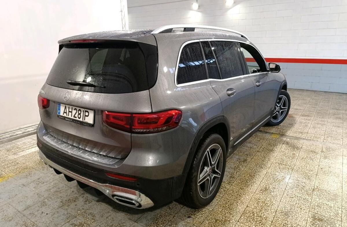 MERCEDES Classe GLB GLB 180 d AMG Line