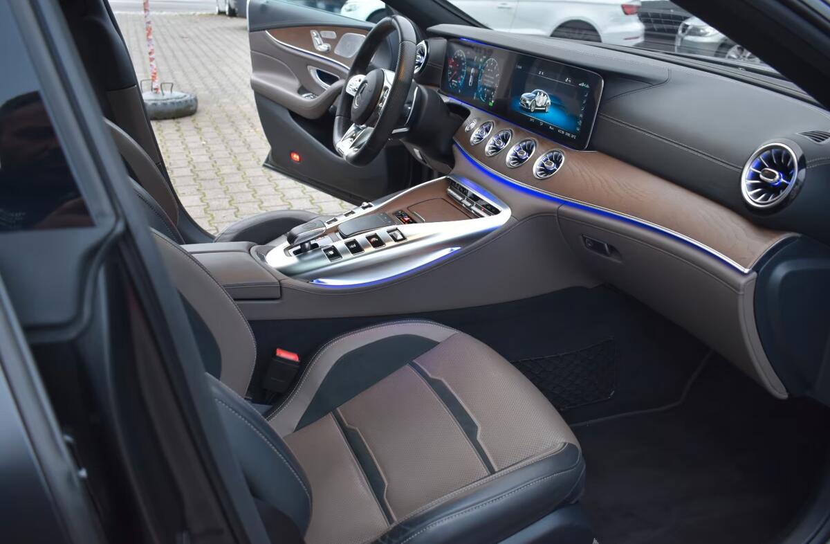 MERCEDES AMG GT 53 4Matic+