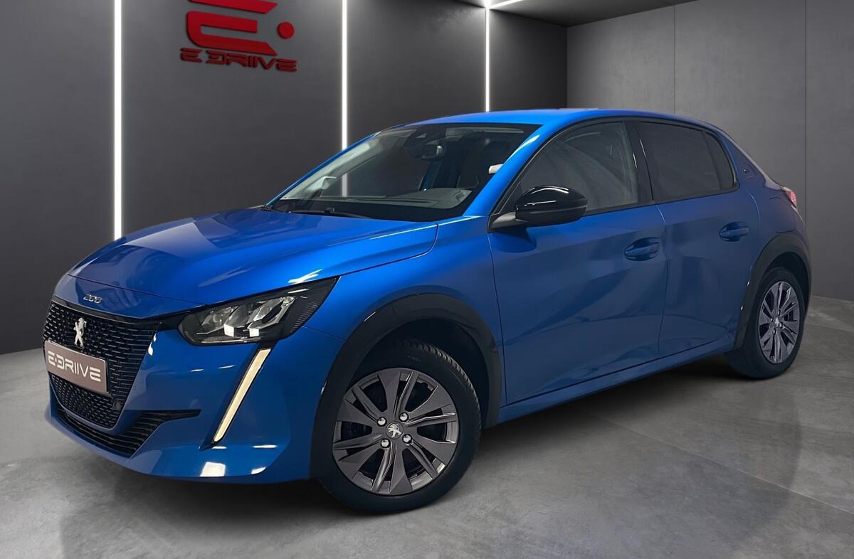 PEUGEOT 208 e- 51 kWh GT