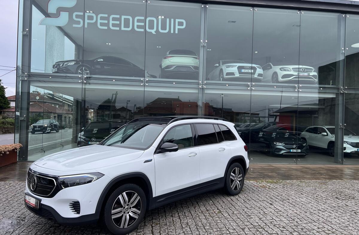 MERCEDES EQB 350 4Matic Electric Art