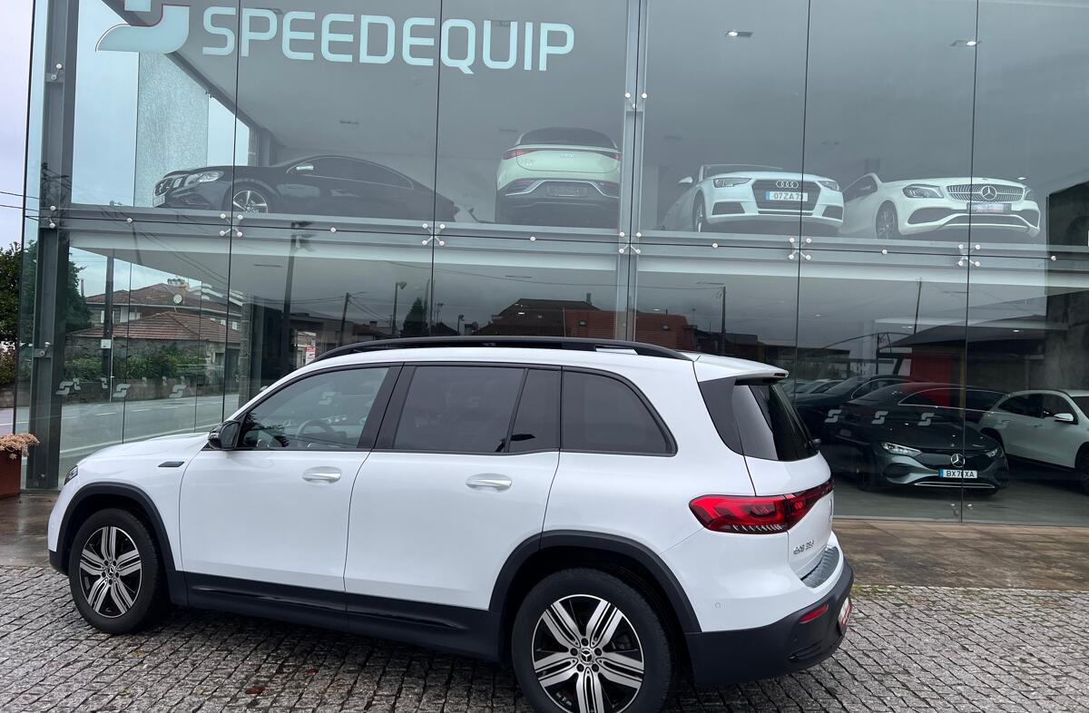 MERCEDES EQB 350 4Matic Electric Art