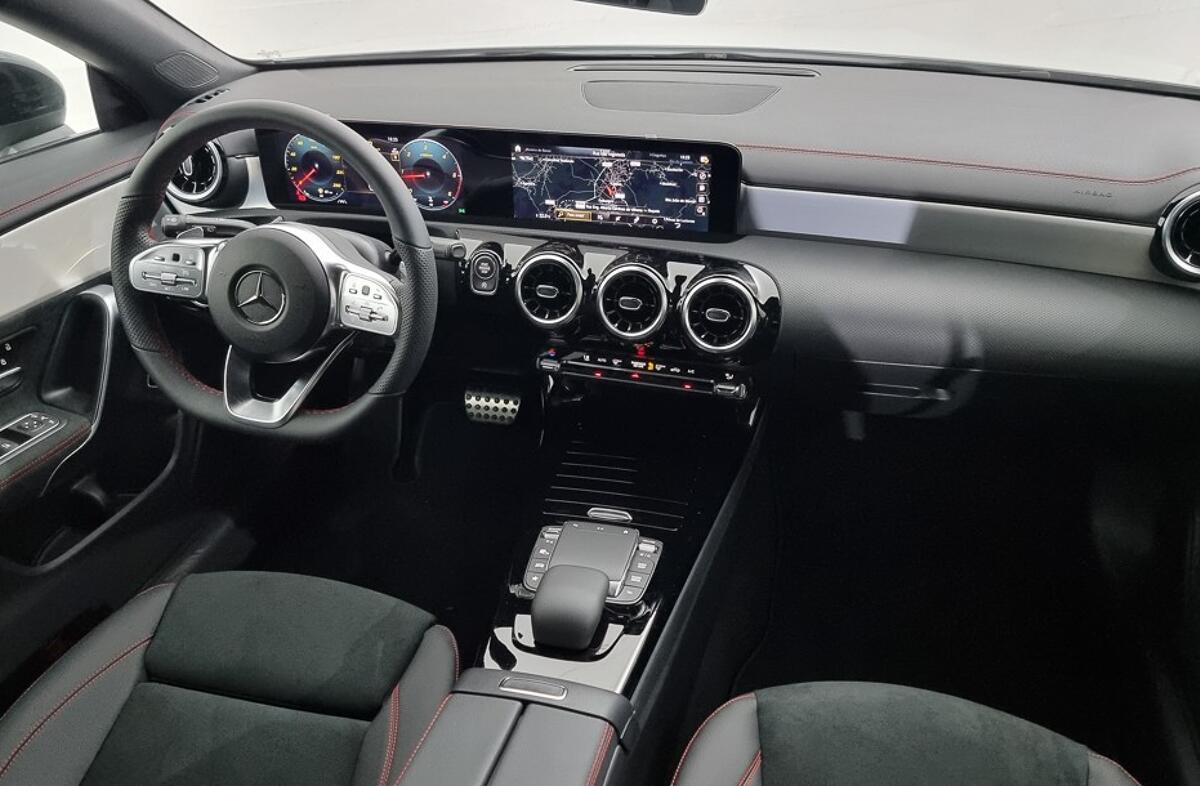 MERCEDES Classe CLA CLA 180 d AMG Line Aut.