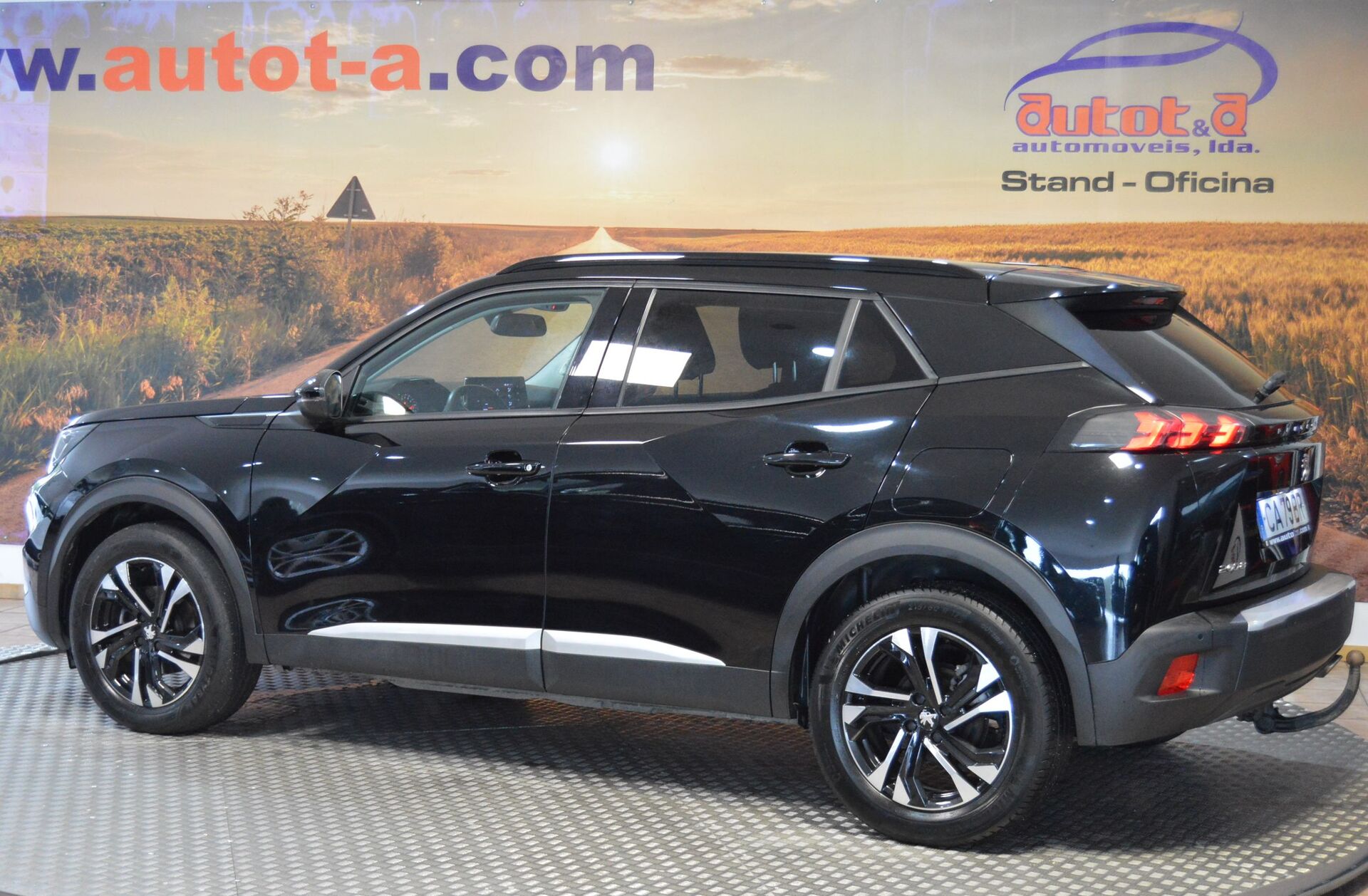 PEUGEOT 2008 1.5 BlueHDi Allure Pack