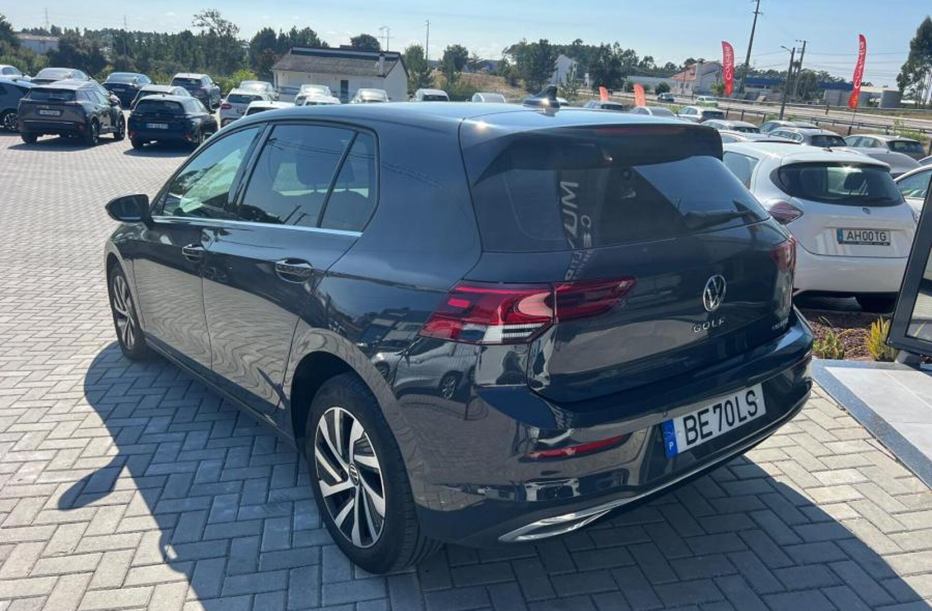 VOLKSWAGEN Golf e- AC/DC