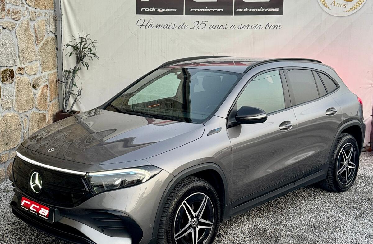 MERCEDES EQA 250 AMG Line