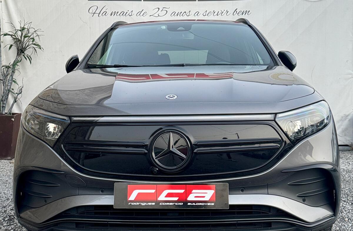 MERCEDES EQA 250 AMG Line