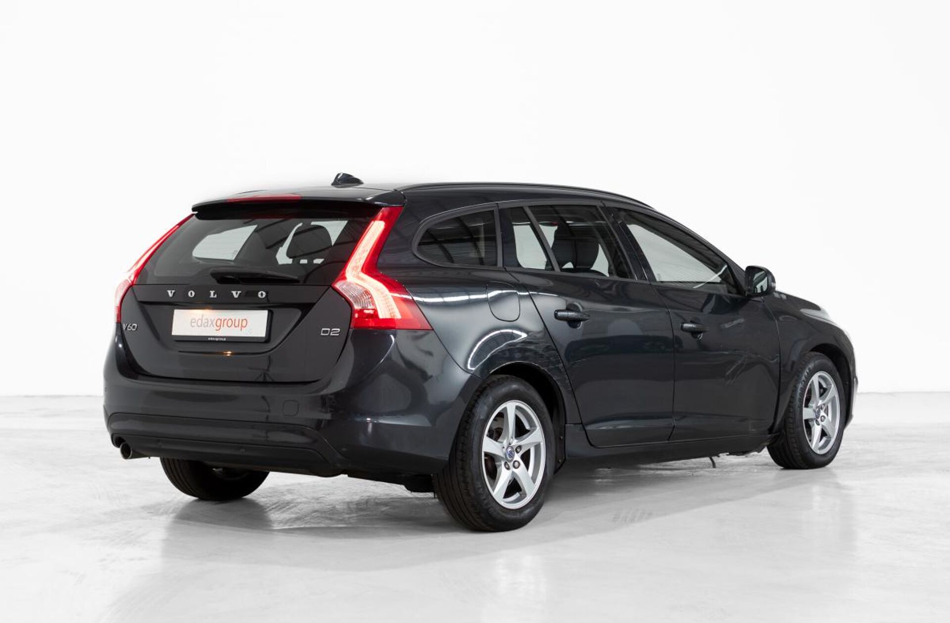 VOLVO V60 2.0 D2 Kinetic Drive
