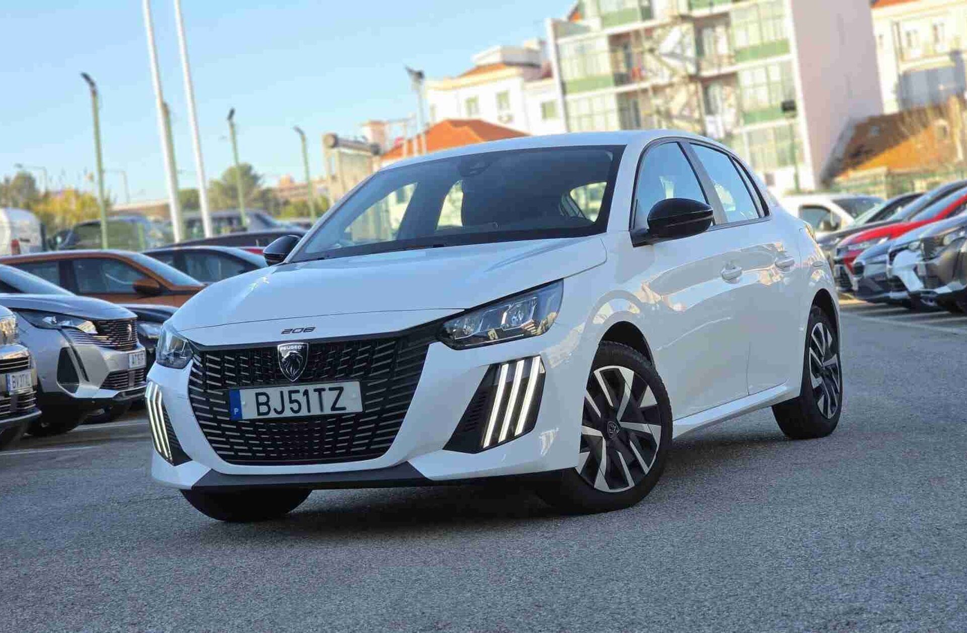 PEUGEOT 208 1.2 PureTech Active