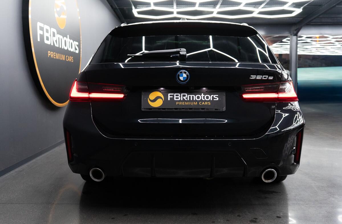 BMW Serie-3 320 e Pack Desportivo M Auto