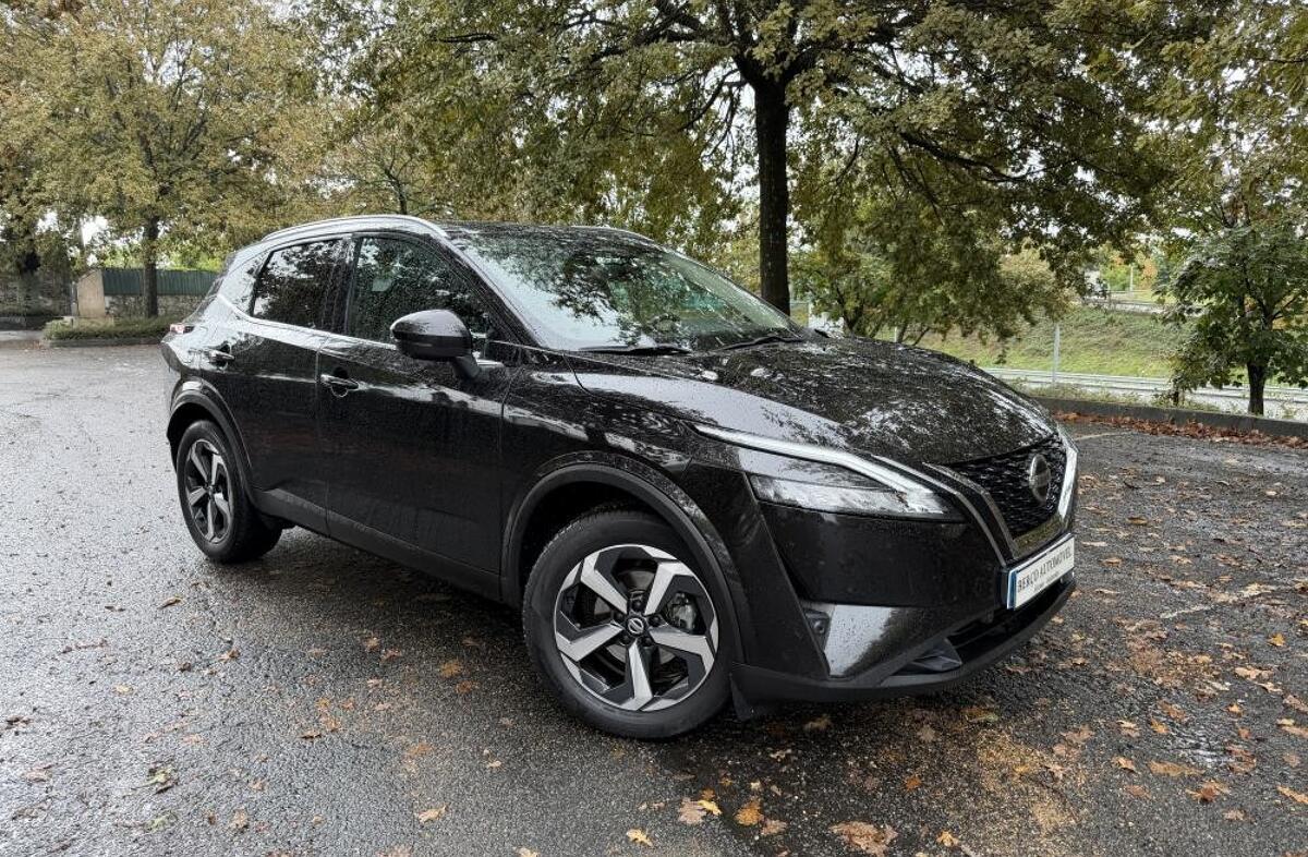 NISSAN Qashqai 1.3 DIG-T N-Connecta J18