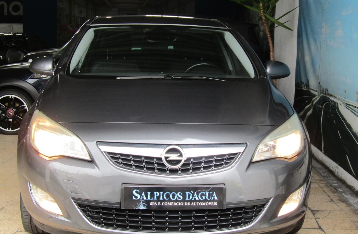 OPEL Astra Sport 1.7 CDTi