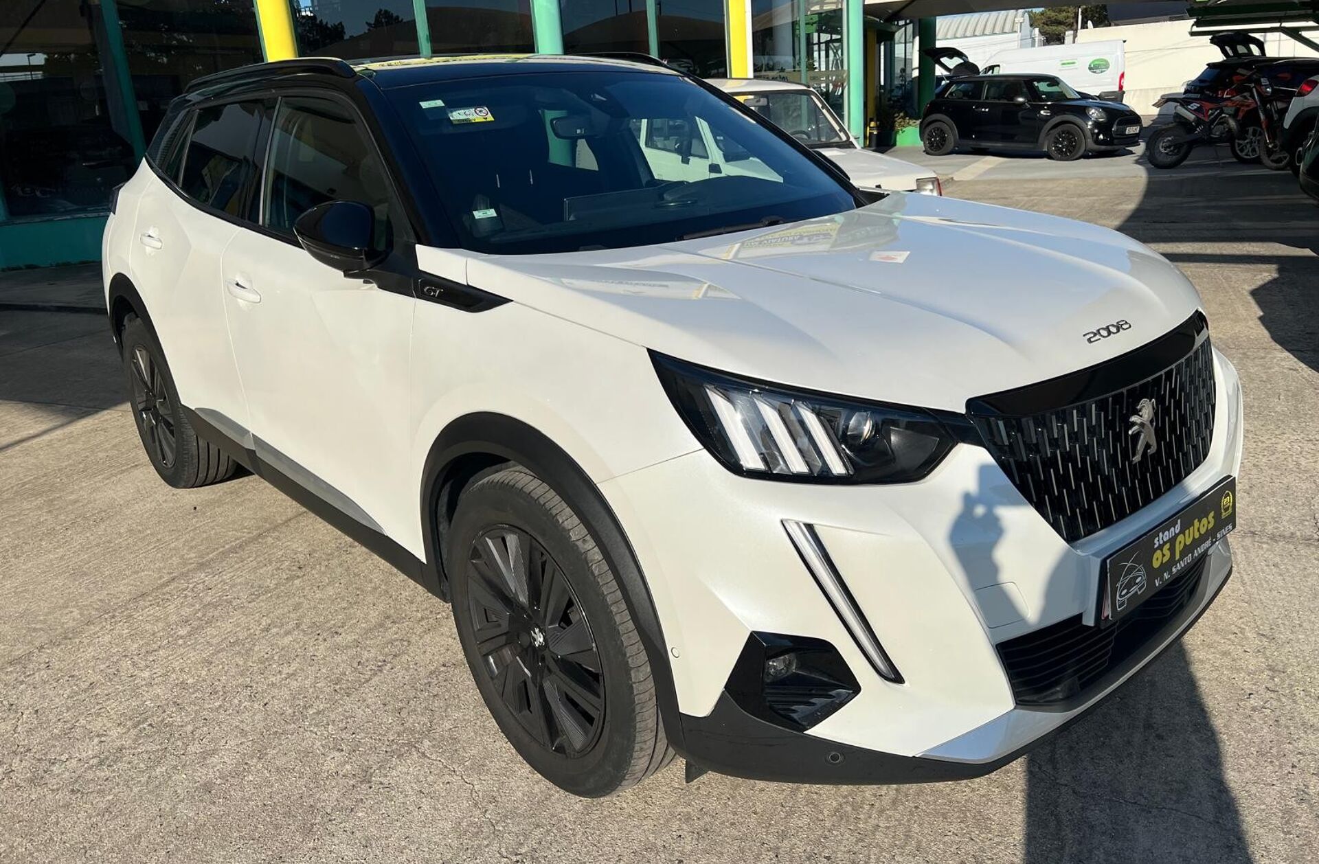 PEUGEOT 2008 1.5 BlueHDi GT EAT8