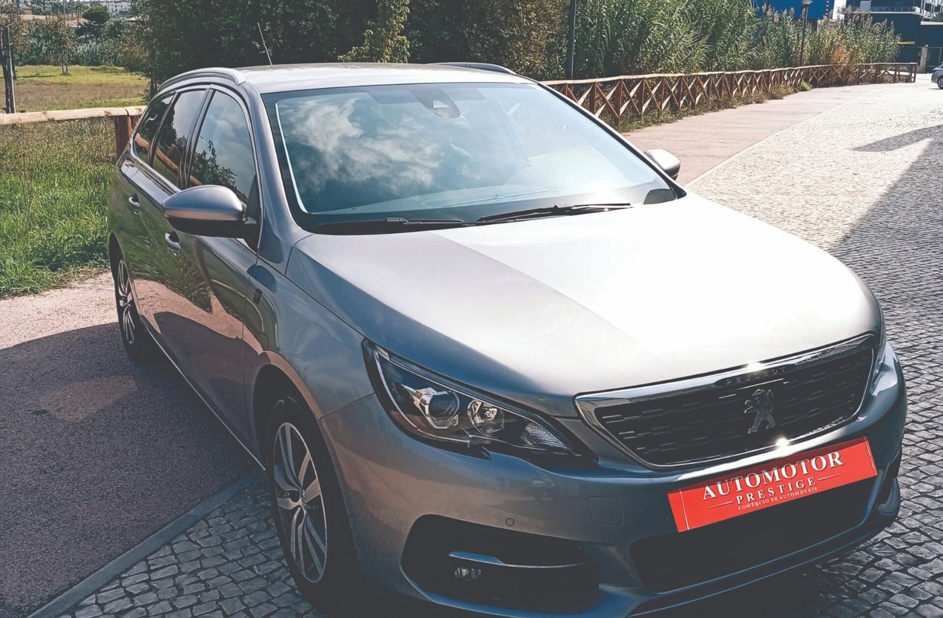 PEUGEOT 308 SW 1.5 BlueHDi Active