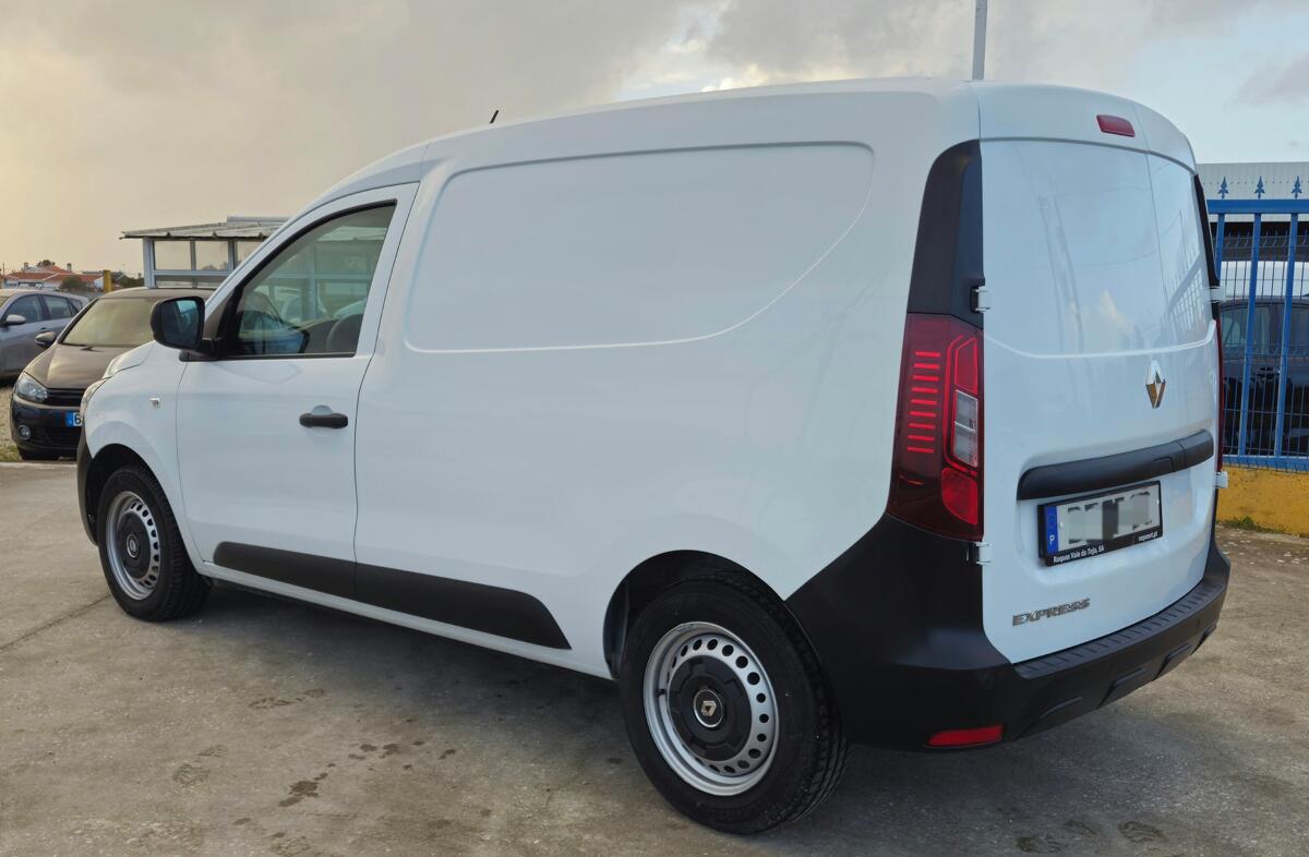 RENAULT Express 1.5 Blue dCi Advance
