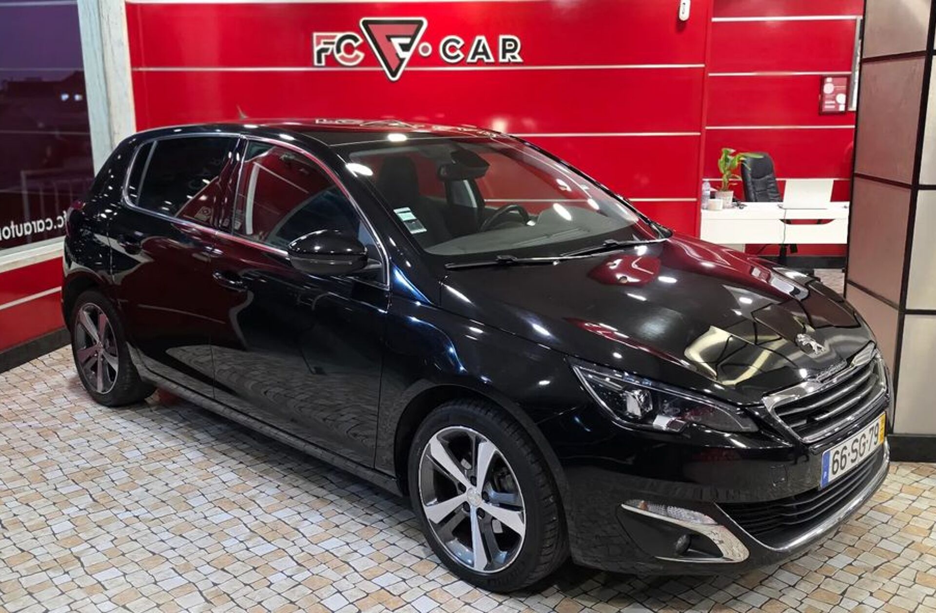 PEUGEOT 308 1.6 BlueHDi Allure J17