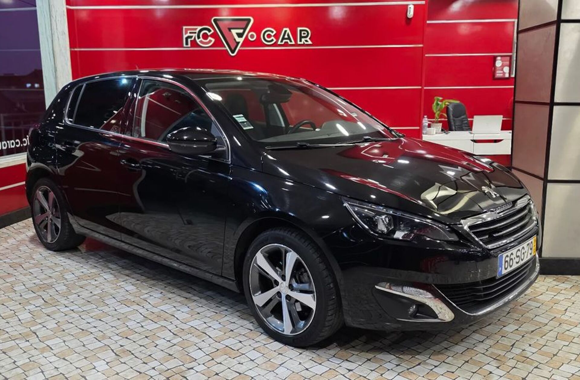 PEUGEOT 308 1.6 BlueHDi Allure J17