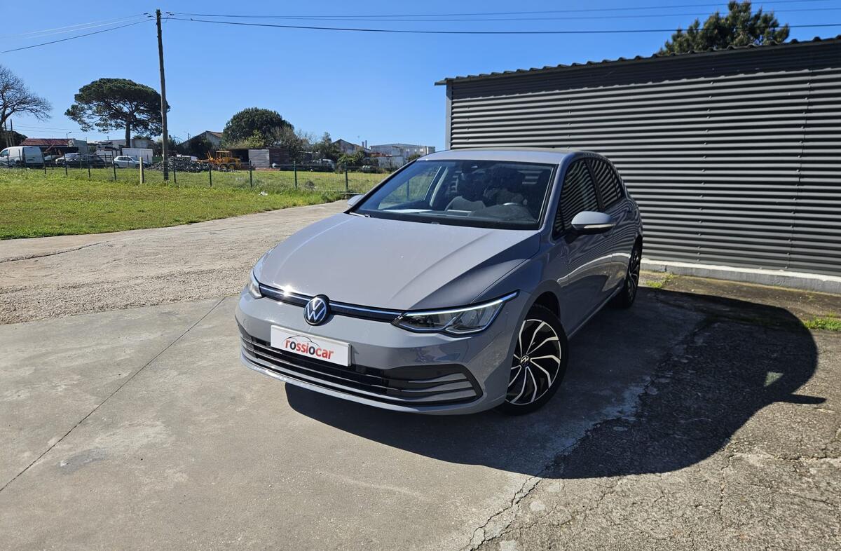 VOLKSWAGEN Golf 1.0 TSI Sportline