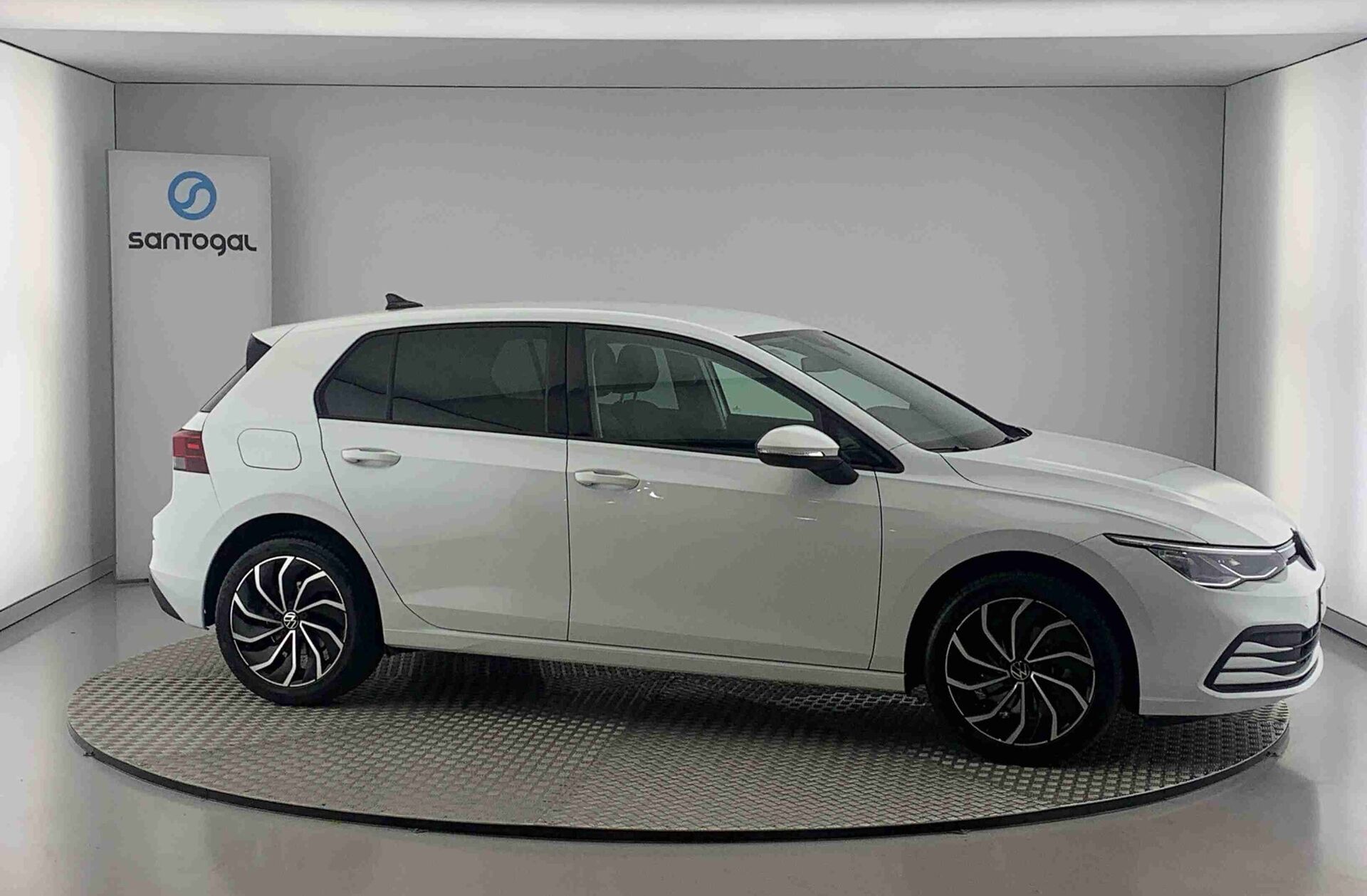 VOLKSWAGEN Golf 1.0 TSI Sportline