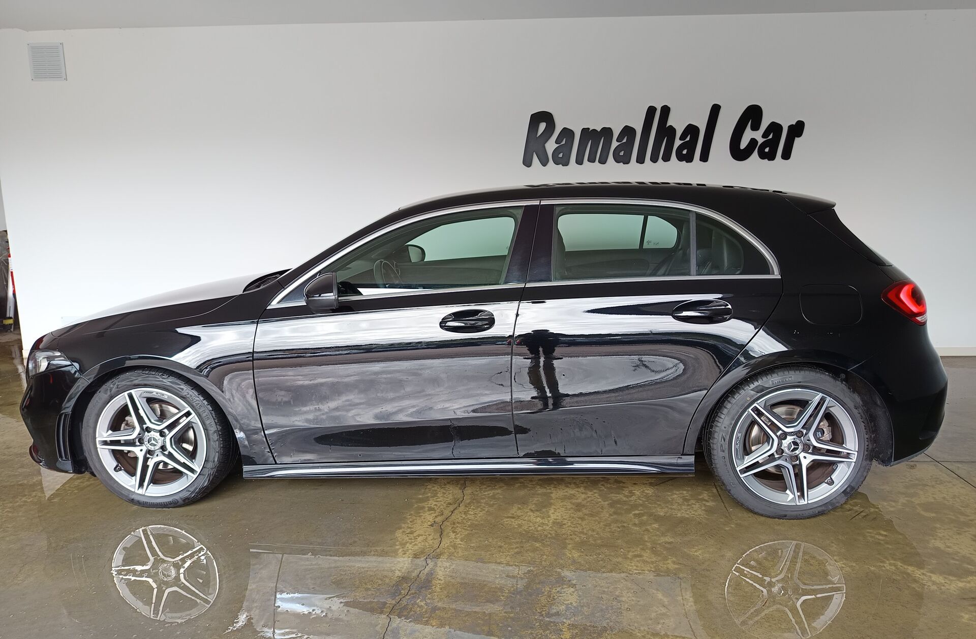 MERCEDES Classe A A 200 AMG Line