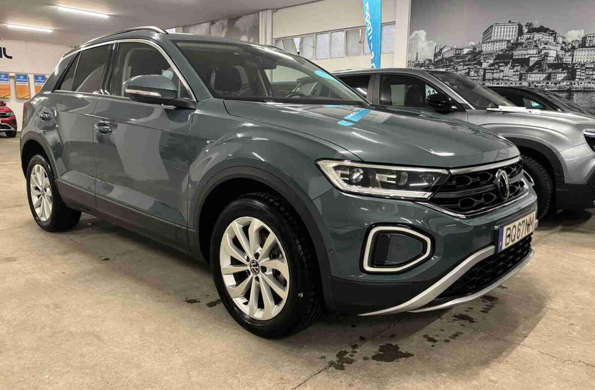 VOLKSWAGEN T-Roc 1.0 TSI Urban