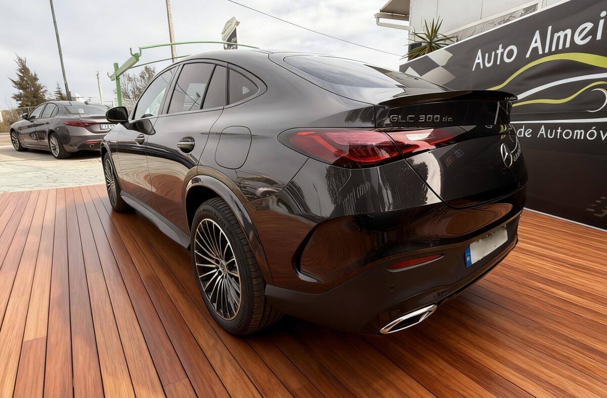 MERCEDES Classe C C 300 e