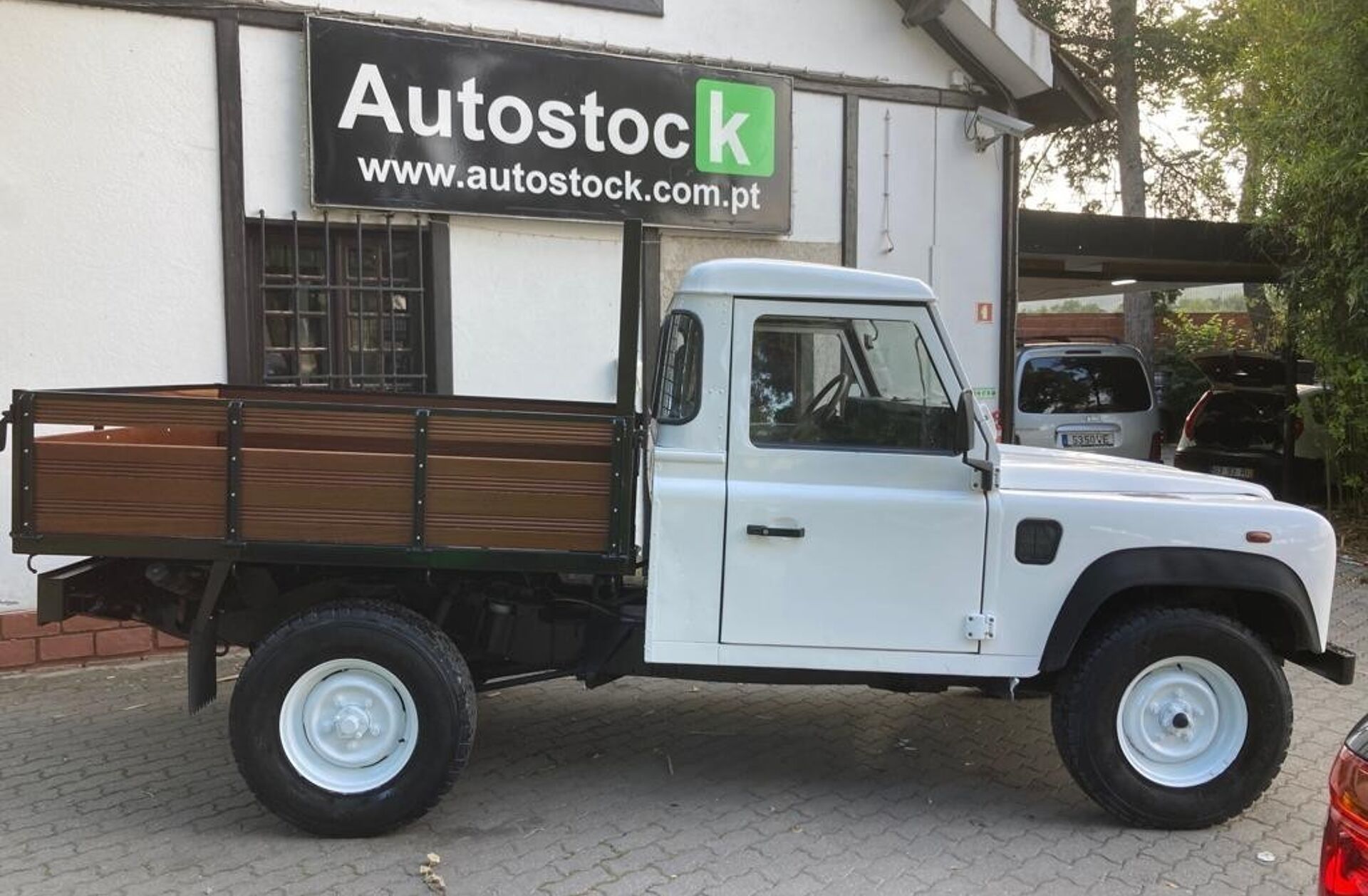 LAND ROVER Defender 110 2.5 Td5