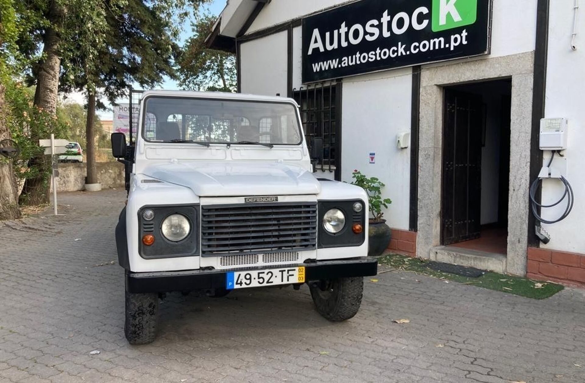 LAND ROVER Defender 110 2.5 Td5