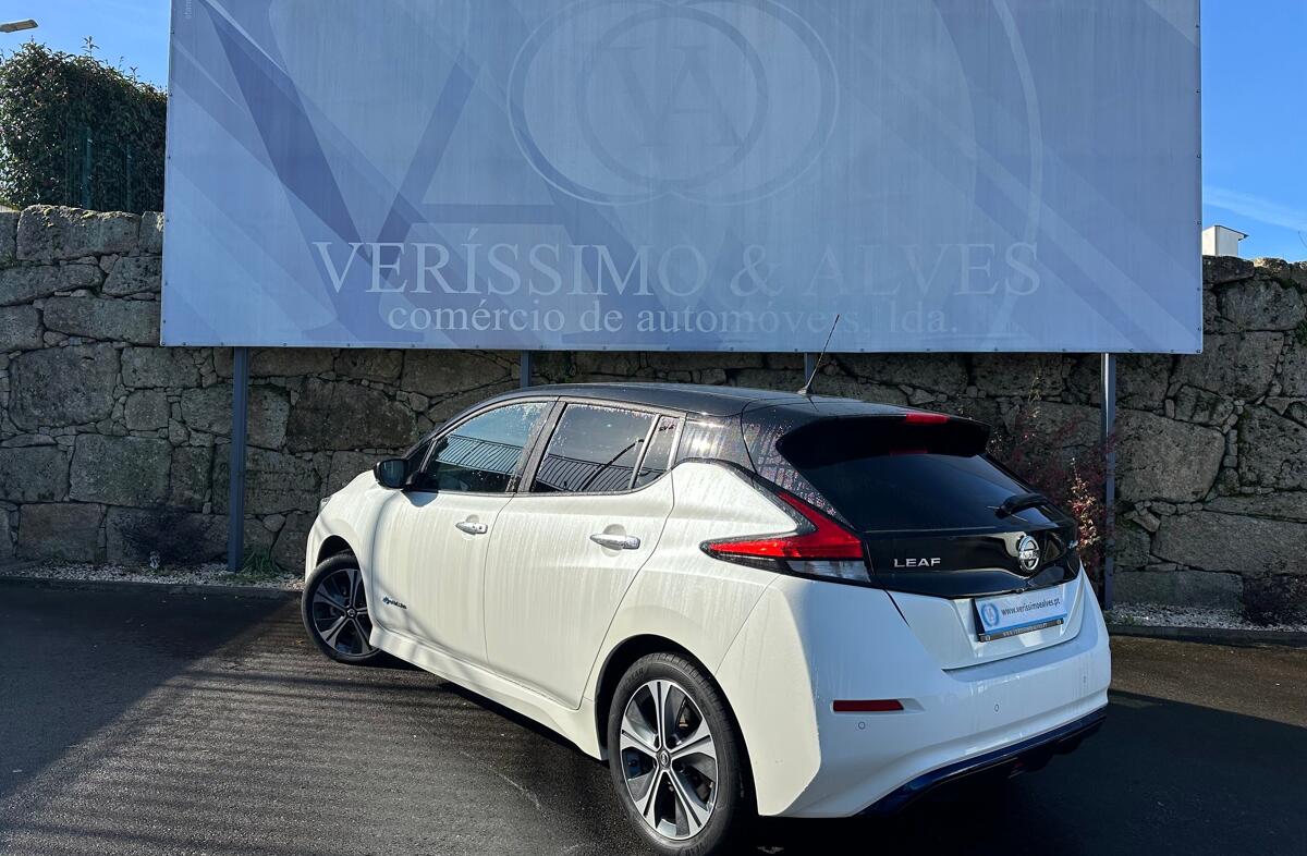 NISSAN Leaf N-Connecta