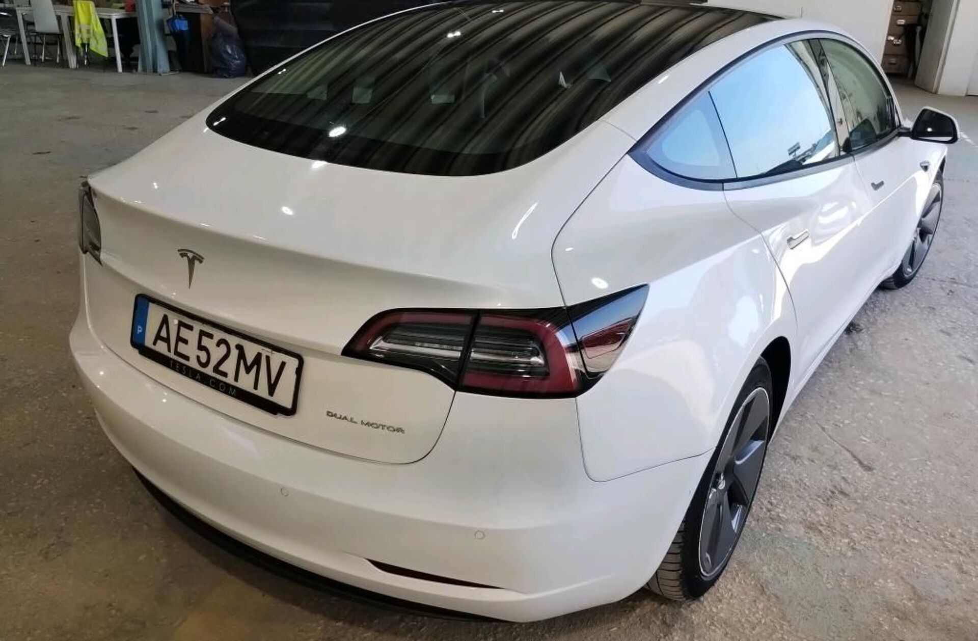 TESLA Model 3 Long-Range Dual Motor AWD