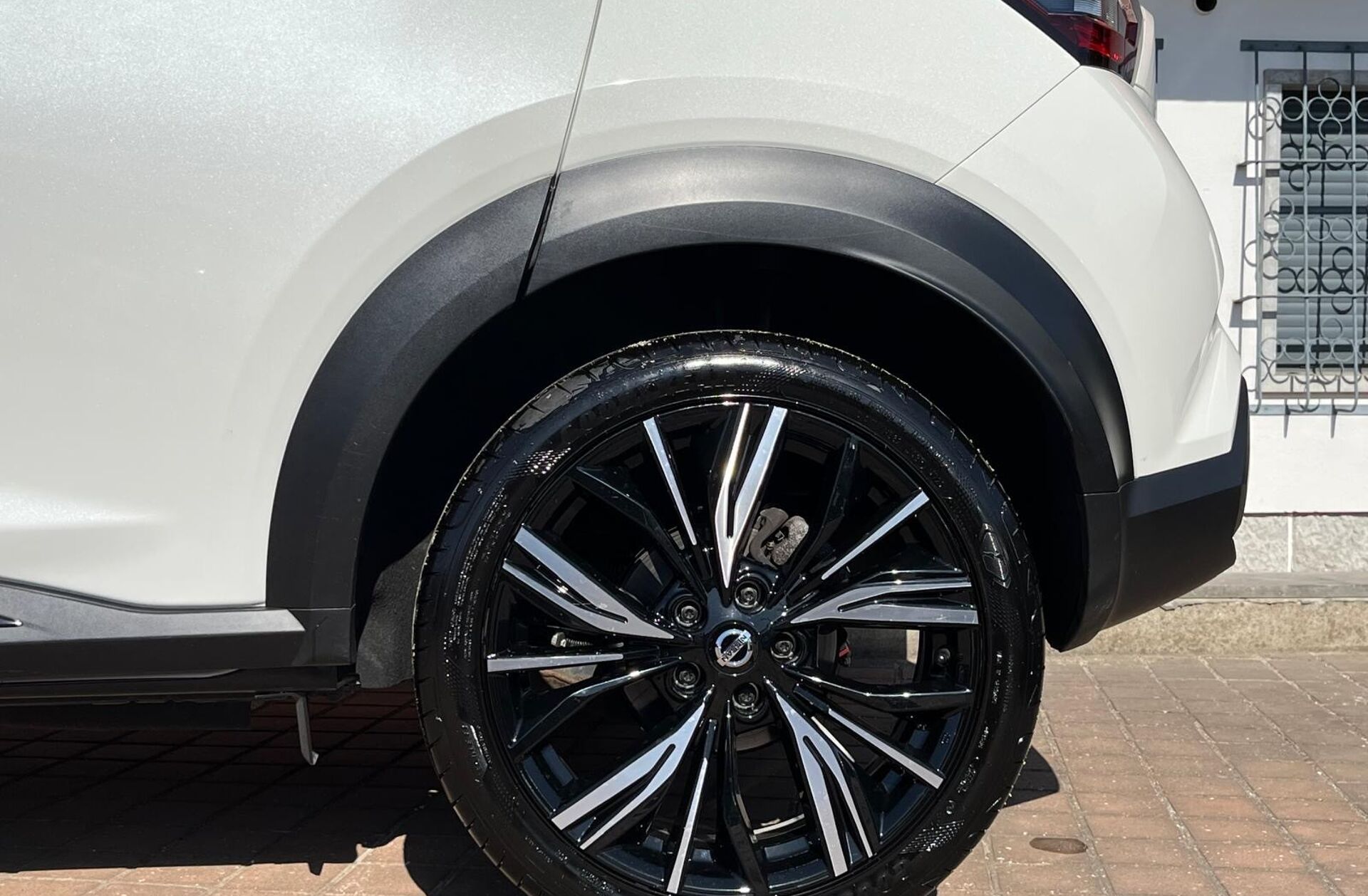 NISSAN Juke 1.0 DIG-T N-Connecta DCT