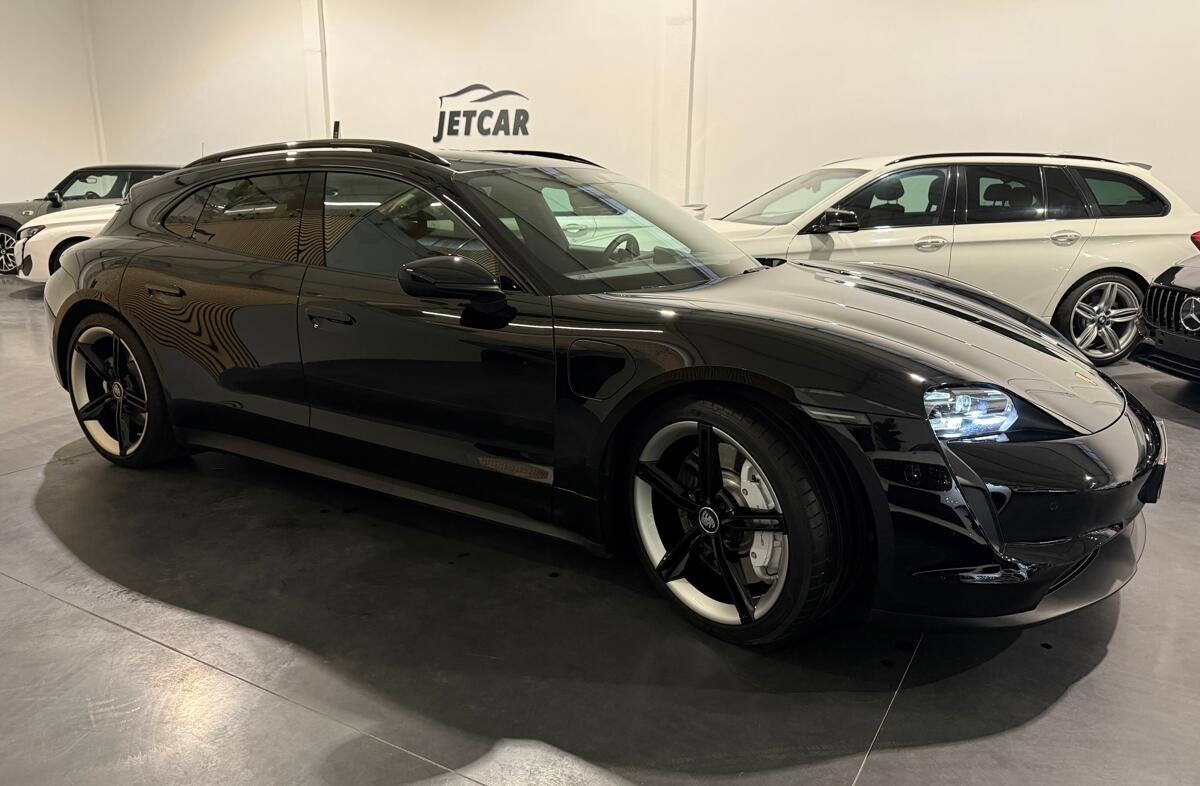 PORSCHE Taycan Sport Turismo