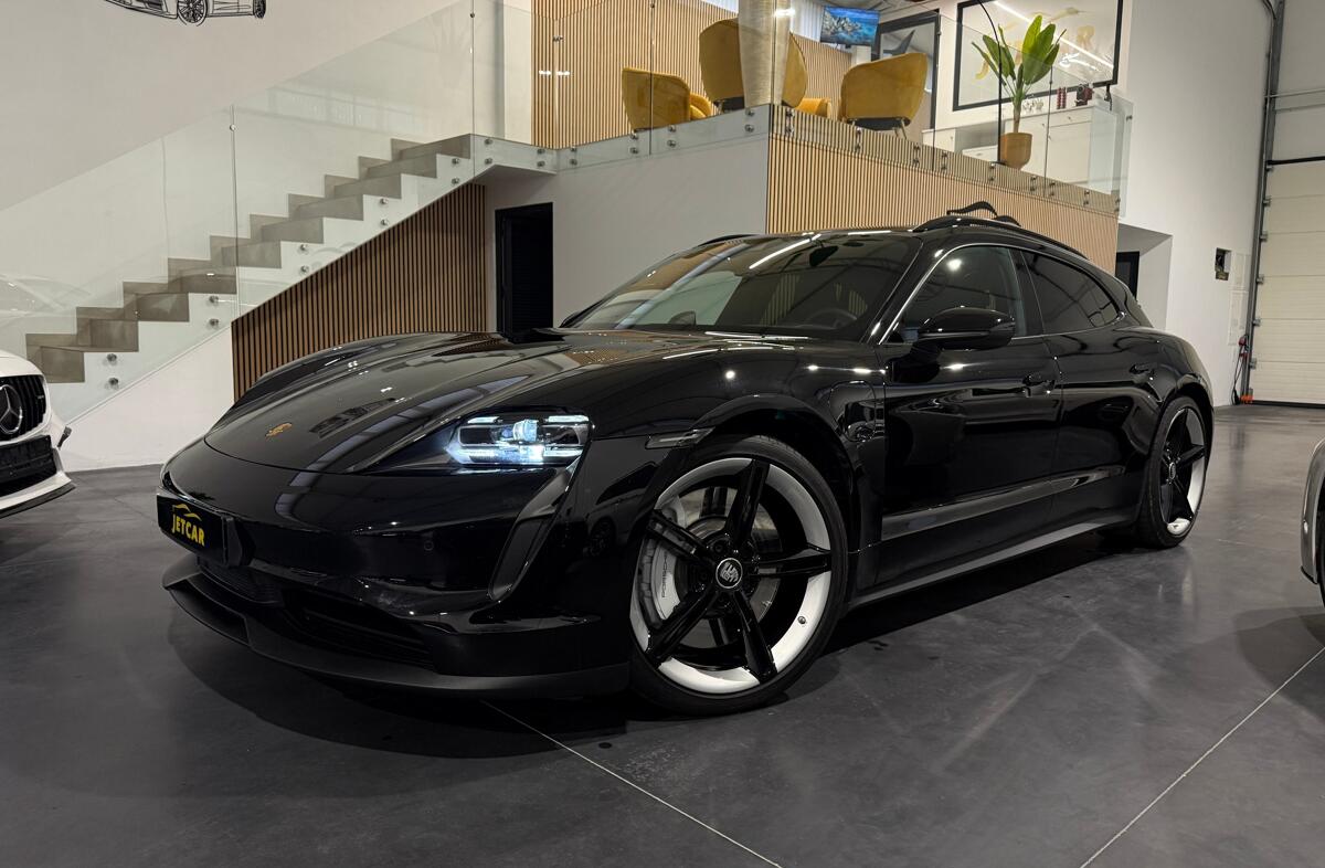 PORSCHE Taycan Sport Turismo