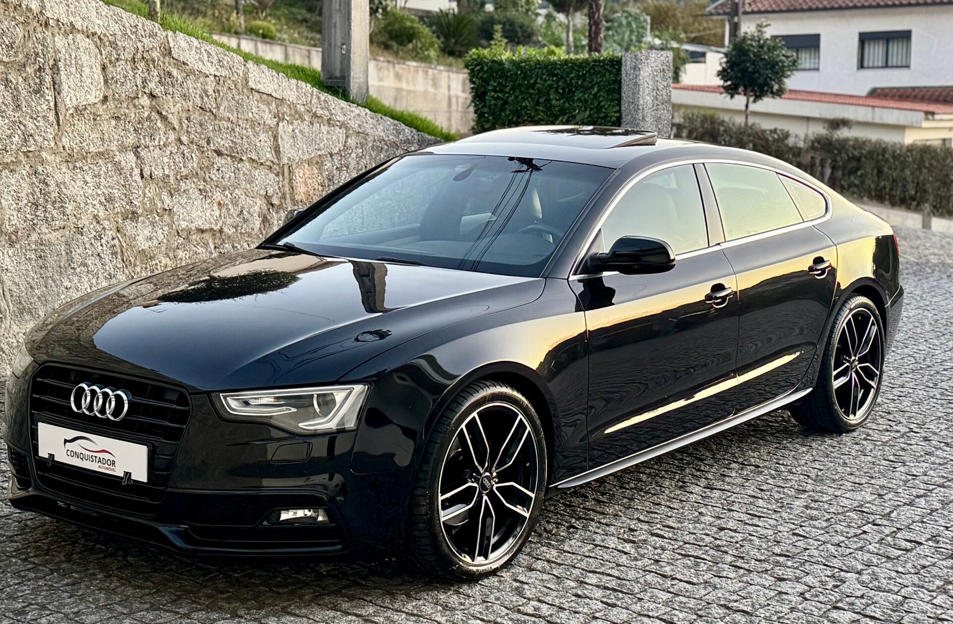 AUDI A5 2.0 TDi q.S tronic S-line