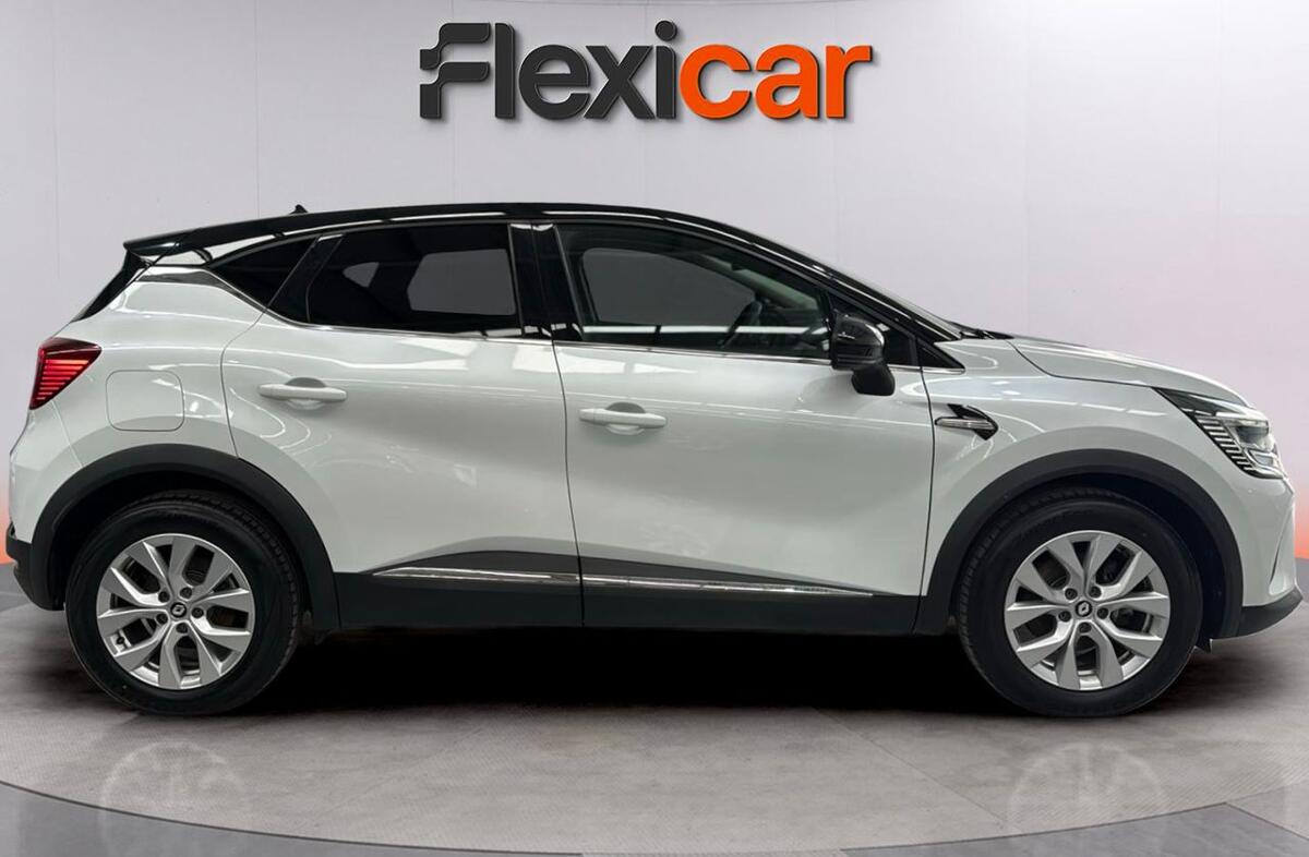 RENAULT Captur 1.6 E-Tech Plug-In Hybrid Techno