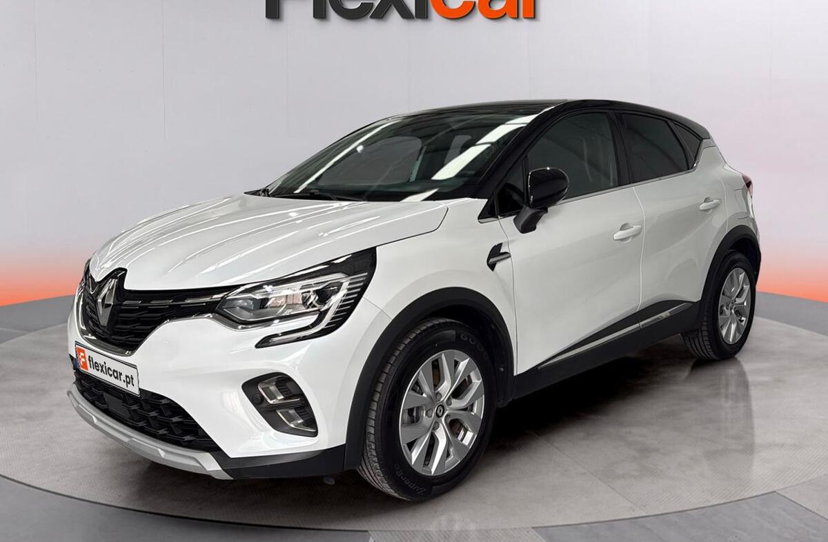RENAULT Captur 1.6 E-Tech Plug-In Hybrid Techno