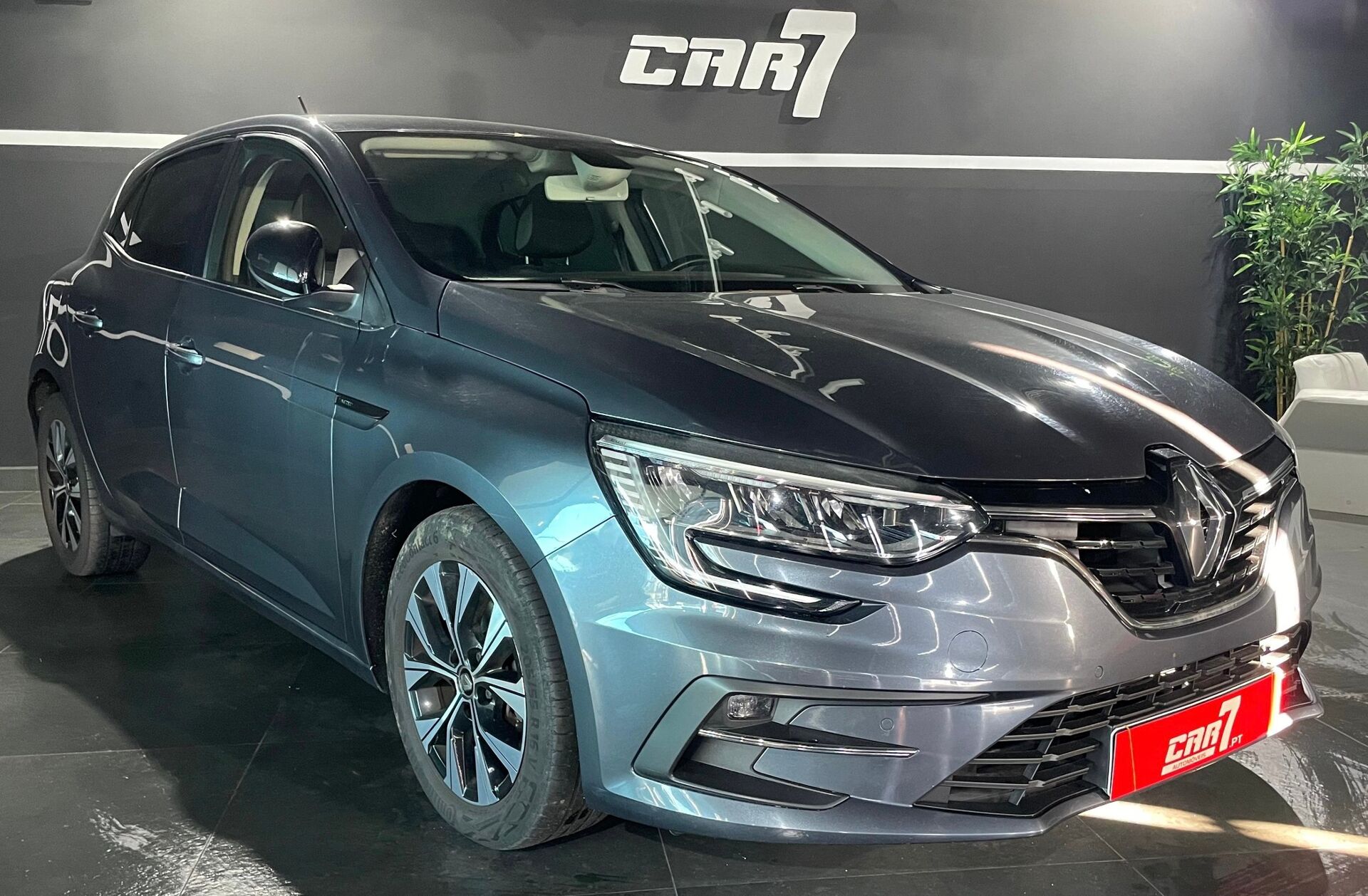 RENAULT Mégane 1.3 TCe Intens