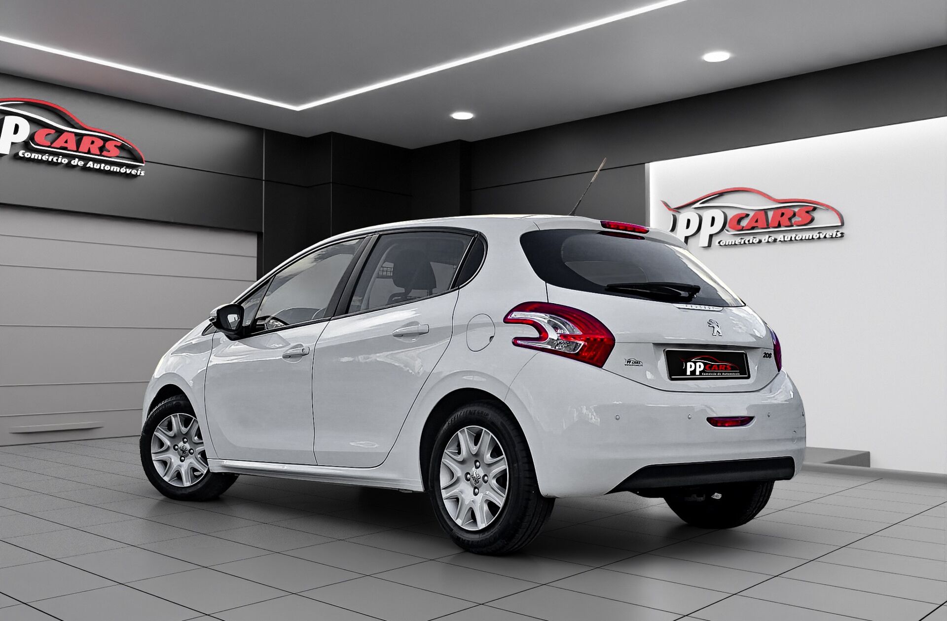 PEUGEOT 208 1.4 HDi Allure