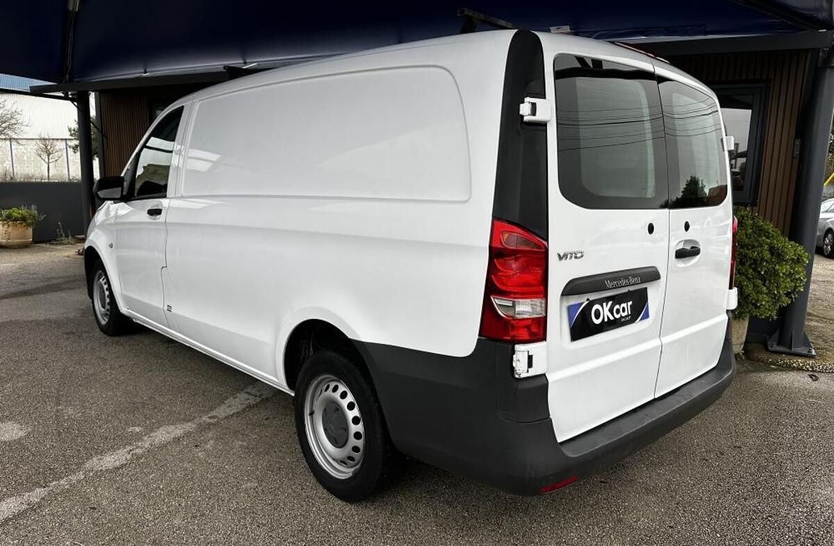 MERCEDES Vito 109 CDi/32