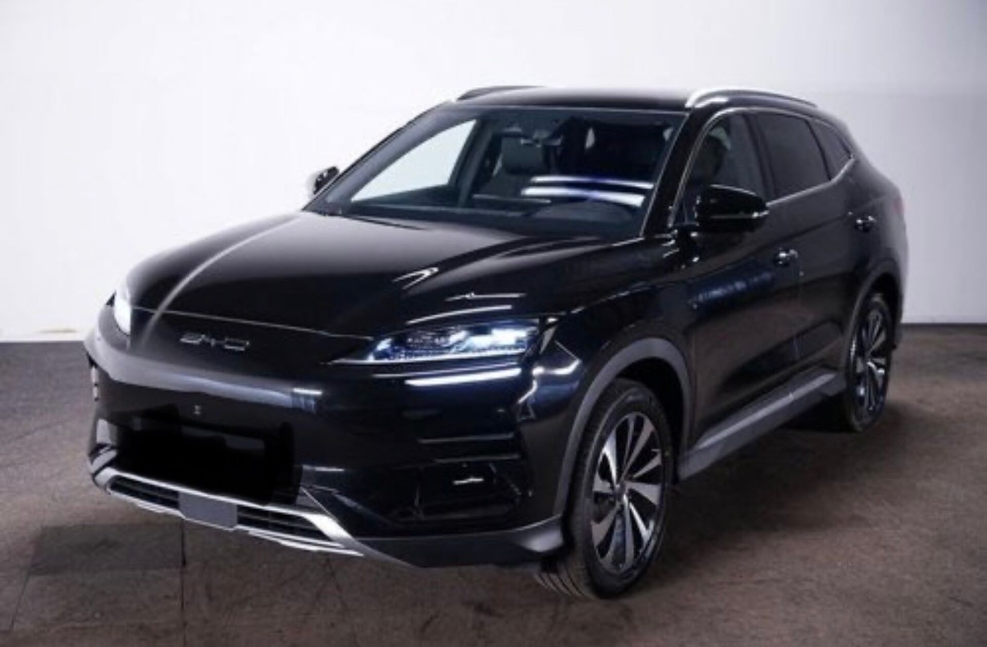 BYD Seal U 87 kWh Design