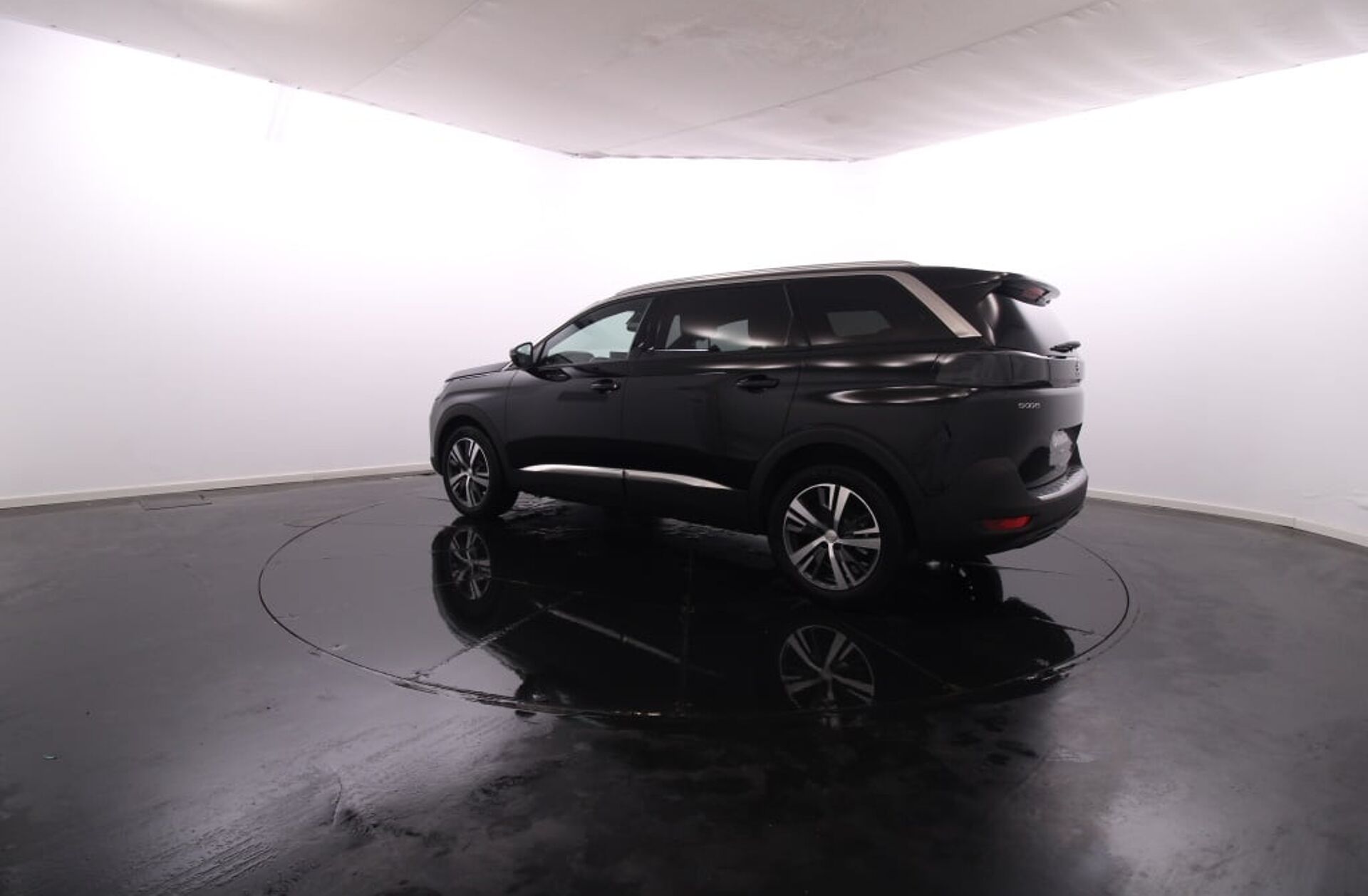 PEUGEOT 5008 1.5 BlueHDi Allure Pack EAT8