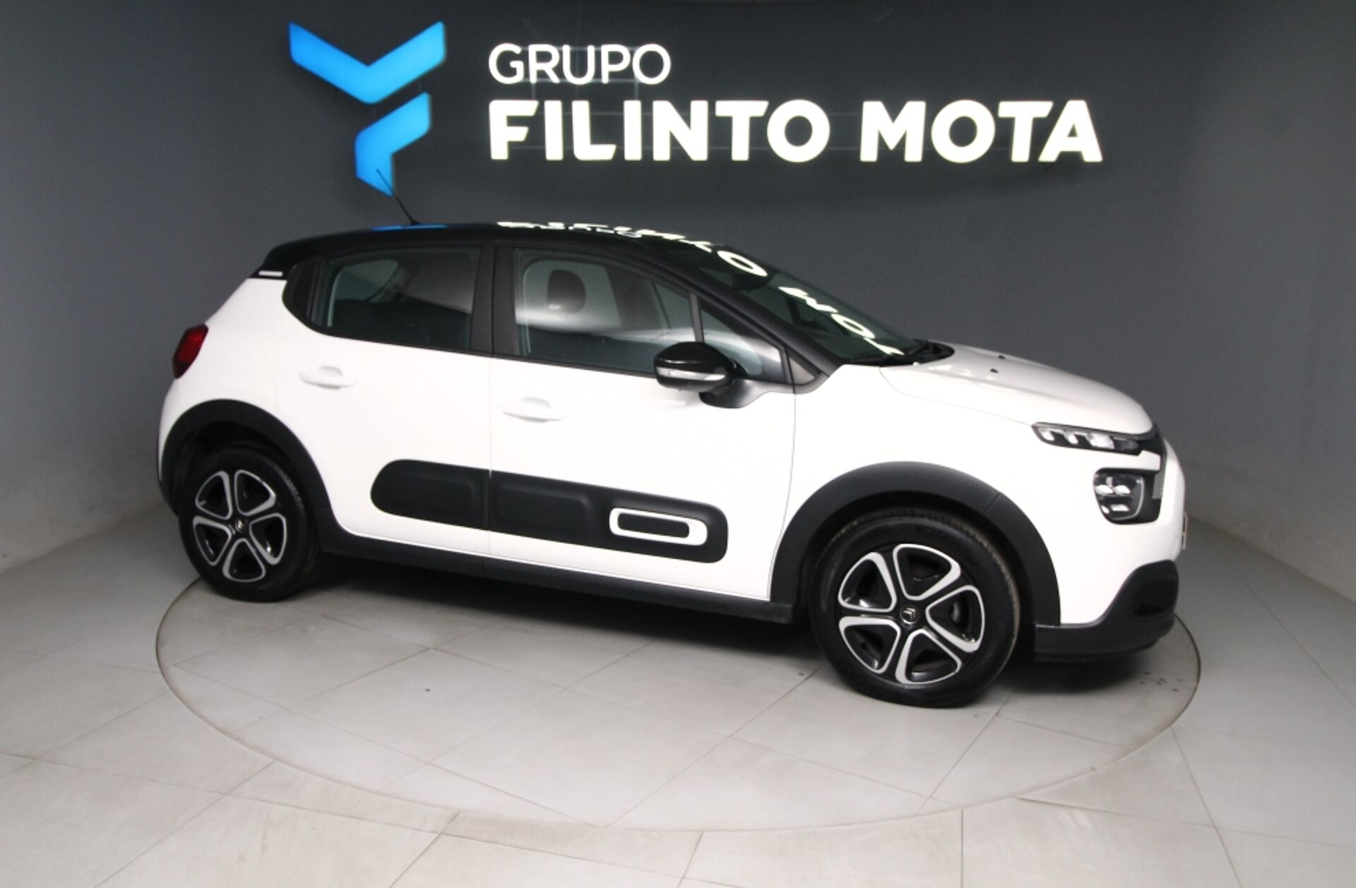 CITROEN C3 1.2 PureTech Shine